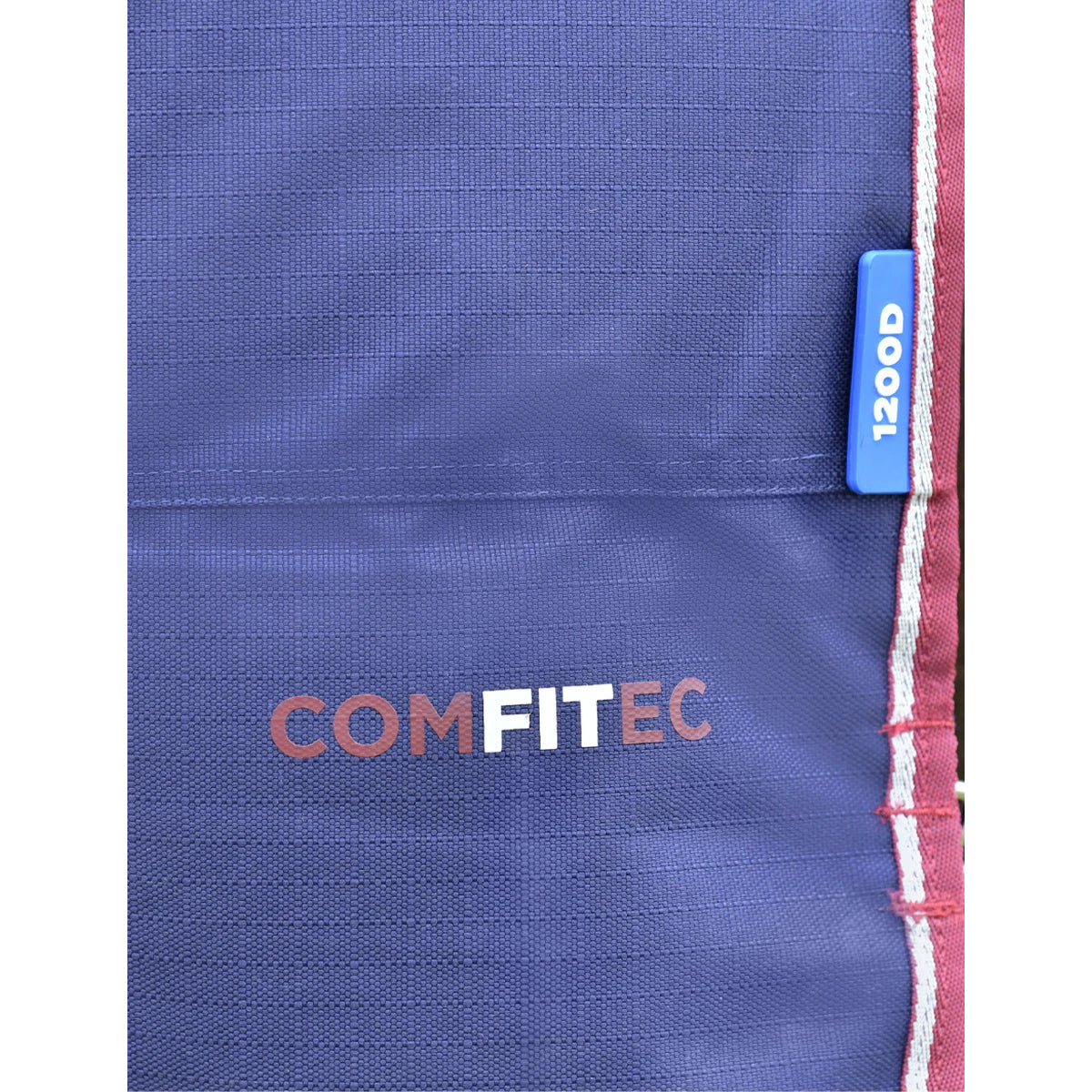 Weatherbeeta ComFiTec Essential Turnout Blanket Detach-A-Neck- 220G