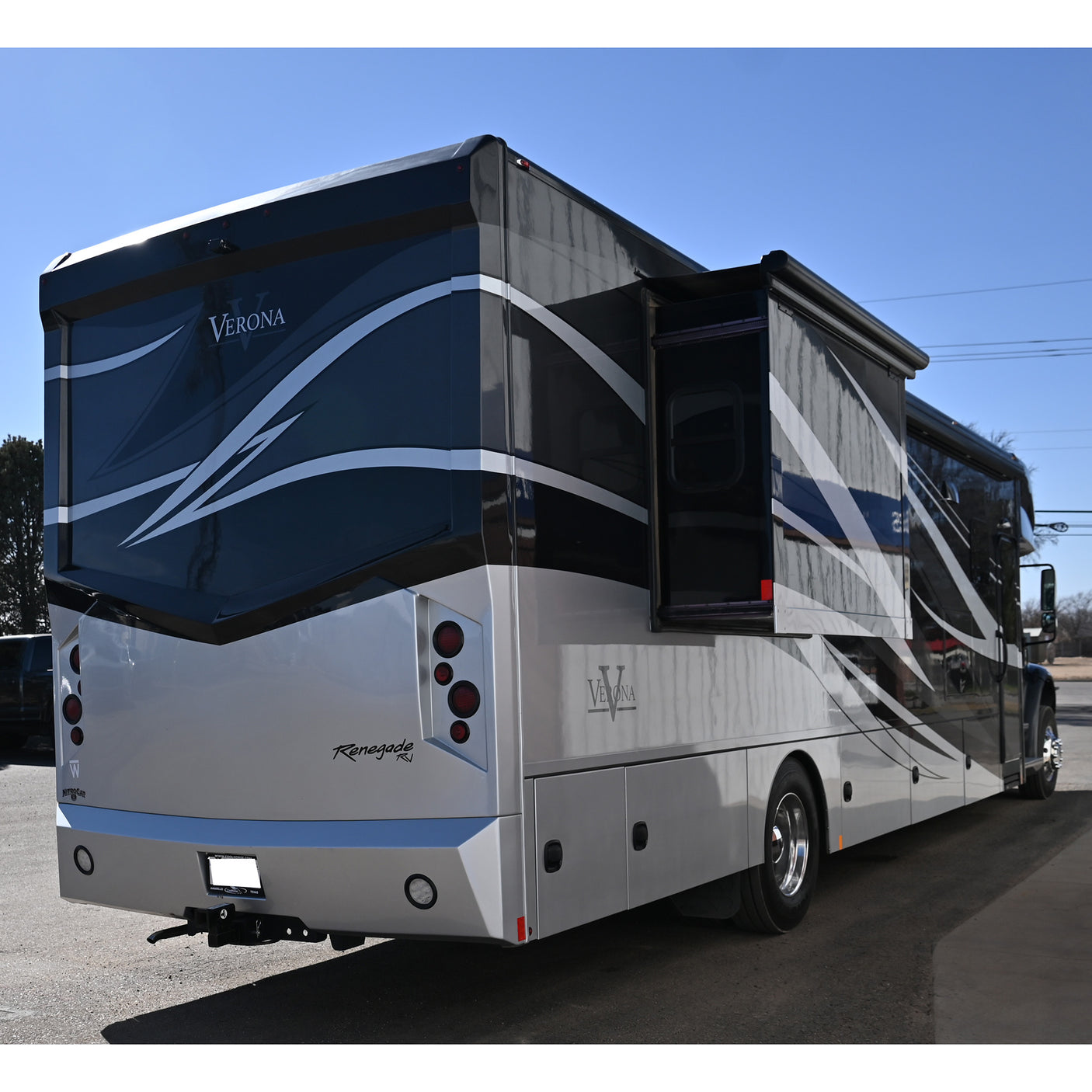 2022 Renegade Verona 40 VRB Double Slide Coach