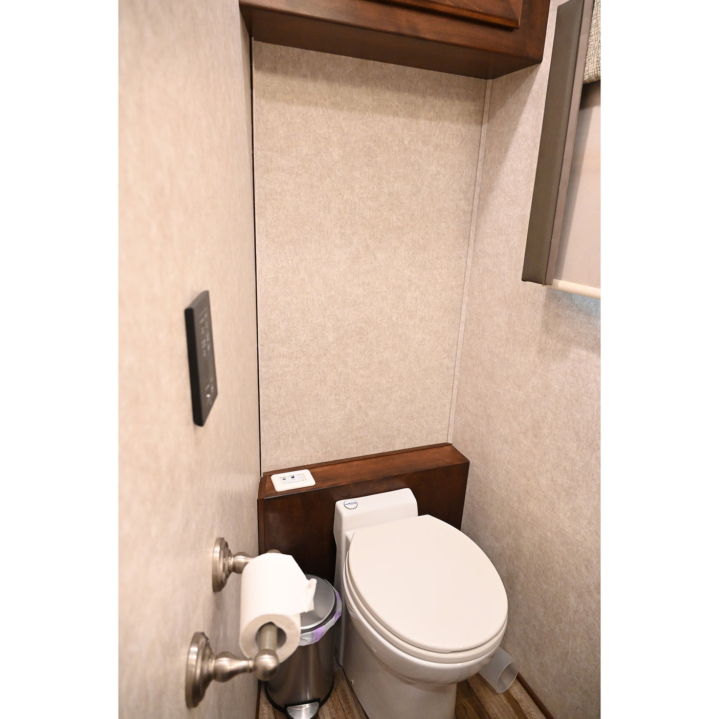2022 Renegade Verona 40 VRB Double Slide Coach