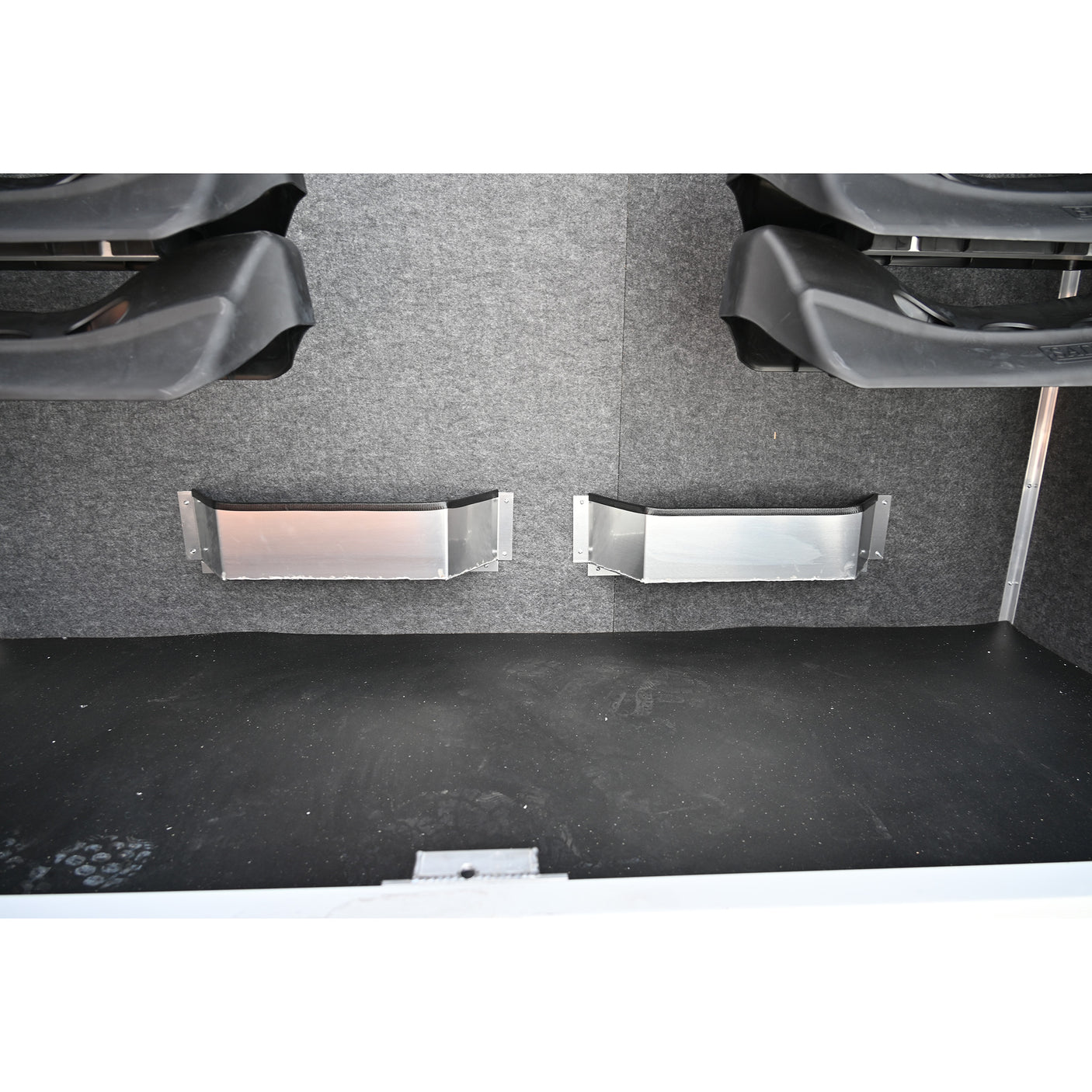 2026 Lakota Charger Stock Combo Trailer 13' LQ, 18' Stock, Slide Out, Super Side Tack