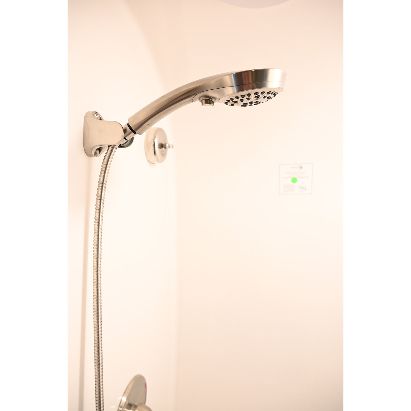 2025 Preowned Airstream M-25FB Queen Trade Wind RV- Never Used