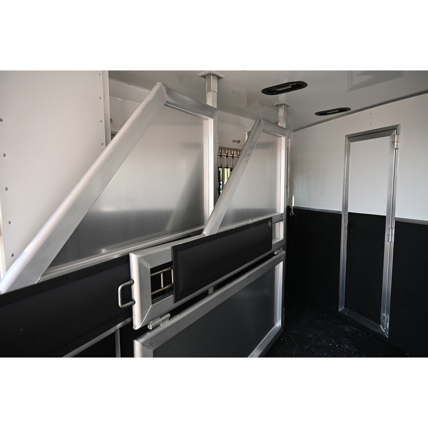 2026 Lakota Charger 3 Horse 11' LQ Non Slide, 8' Wide Horse Trailer