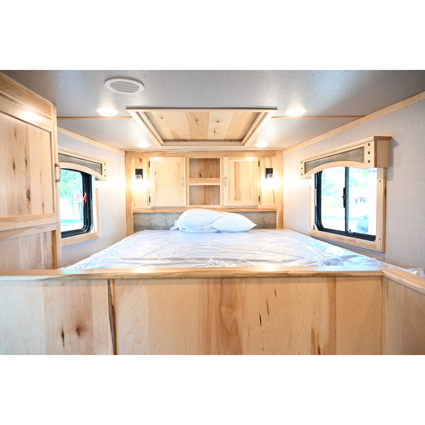 2026 Lakota Charger 3 Horse 11' LQ Non Slide, 8' Wide Horse Trailer