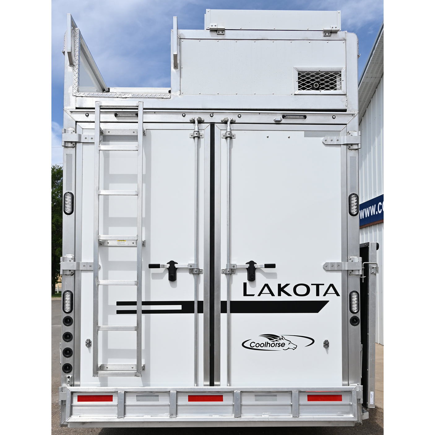 2027 Lakota Infinity 4 Horse 16' LQ, Spread 10K Axles, Super Tack, Side Load