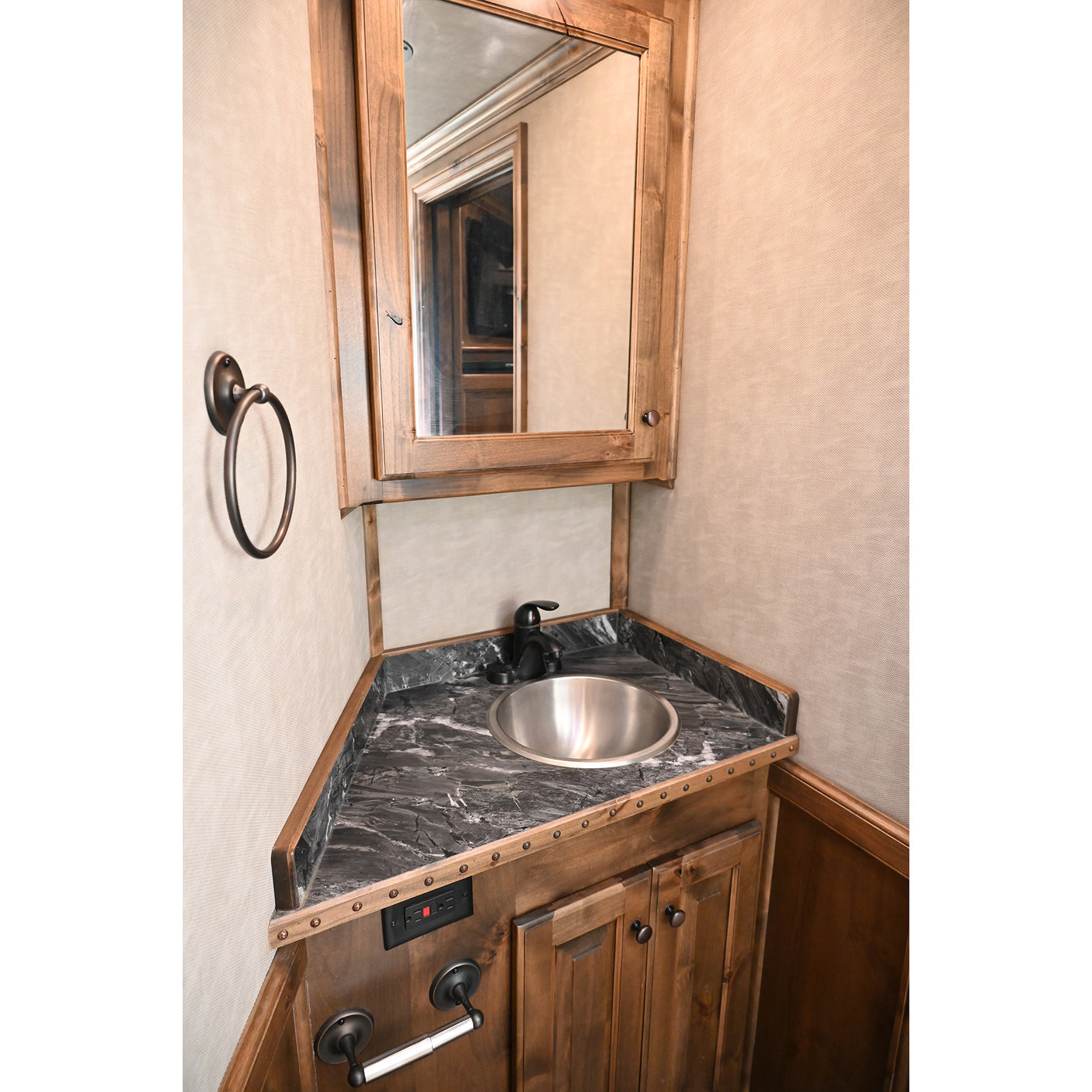 2020 Platinum 3 Horse Trailer with 10'8" Outback Customs Living Quarter