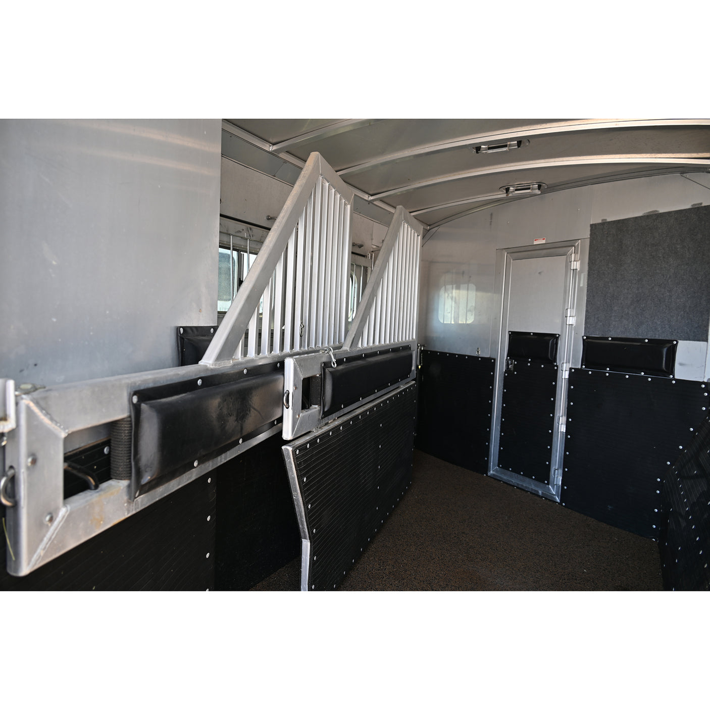 2020 Platinum 3 Horse Trailer with 10'8" Outback Customs Living Quarter