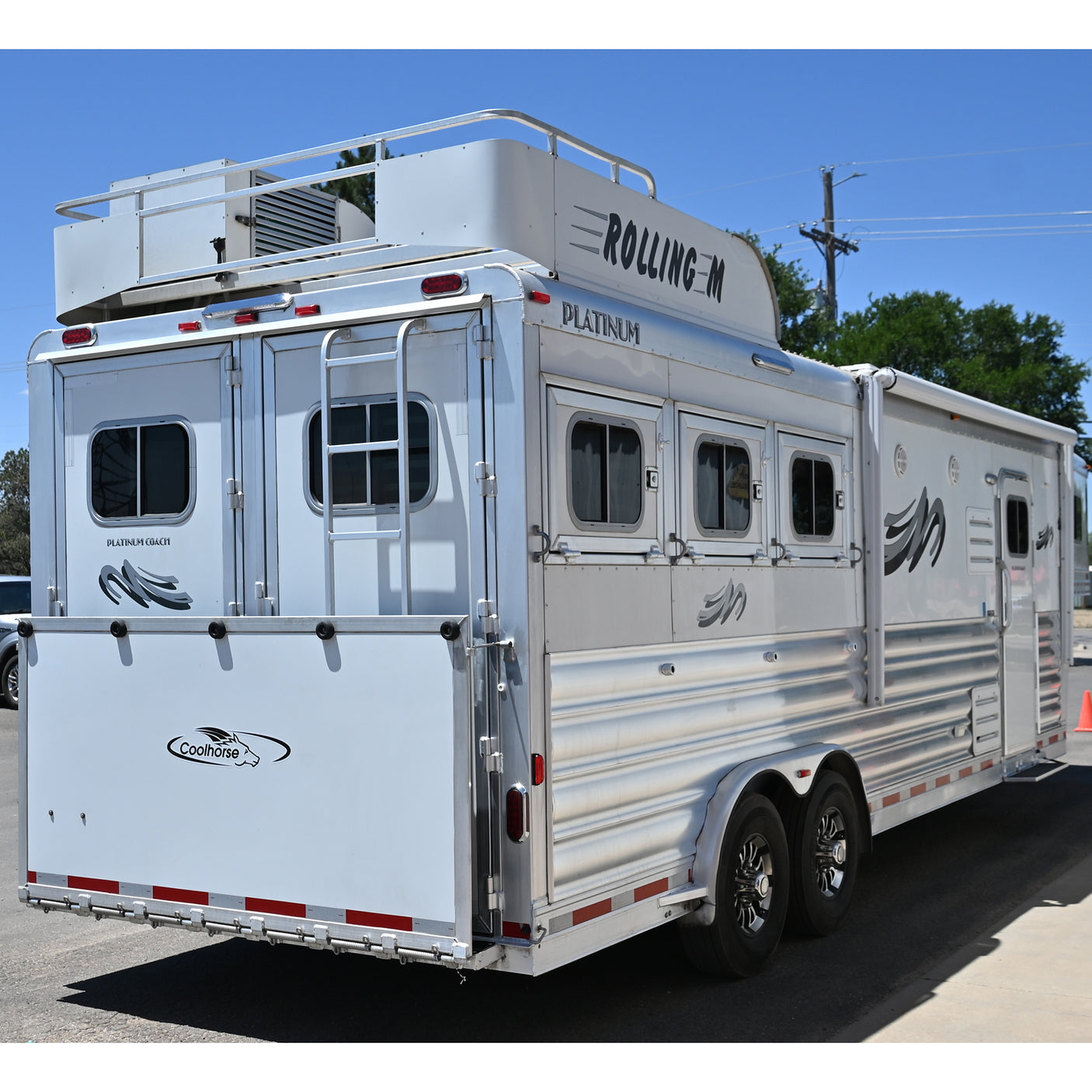 2020 Platinum 3 Horse Trailer with 10'8" Outback Customs Living Quarter
