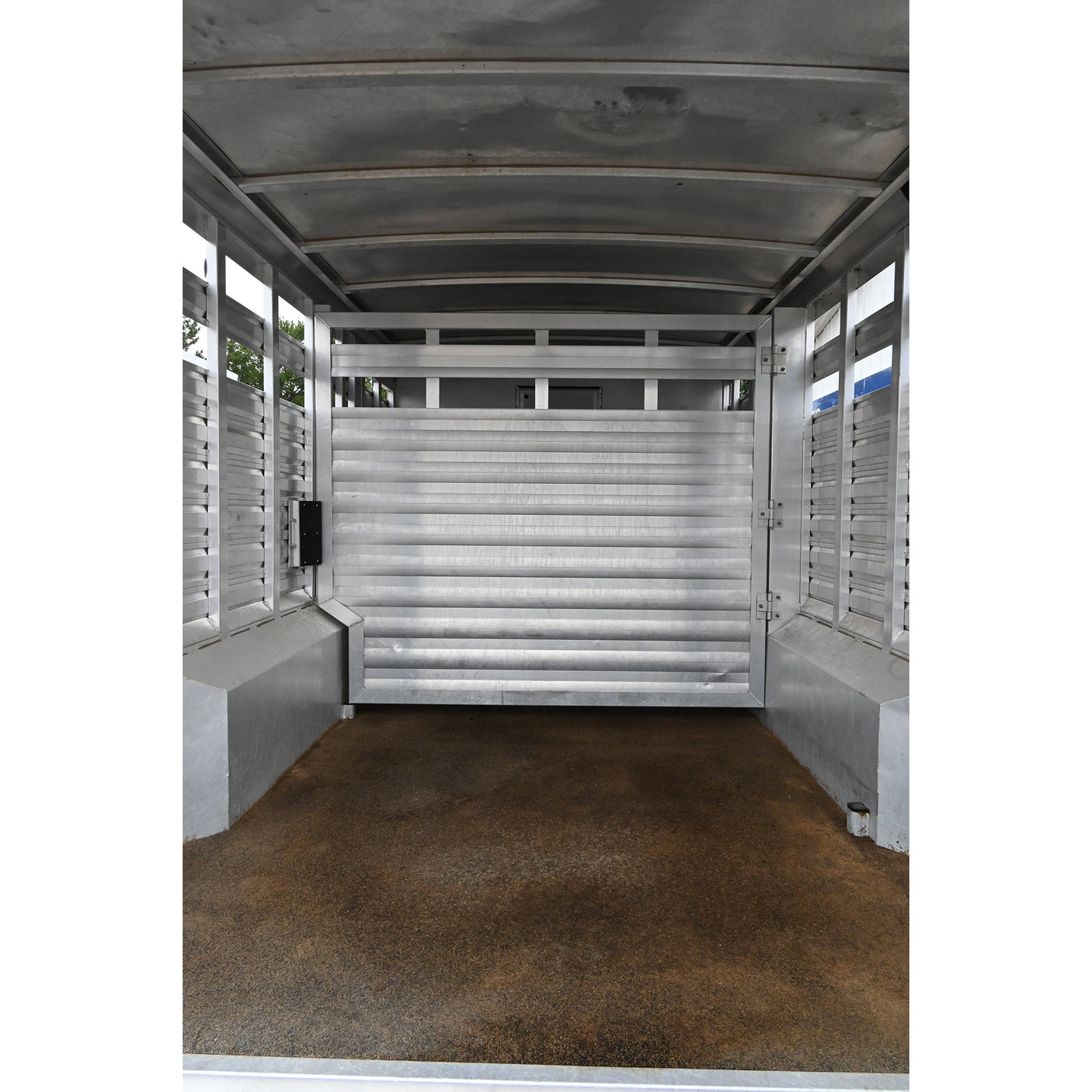 2015 Exiss Stock Combo 8' Living Quarter Horse Trailer