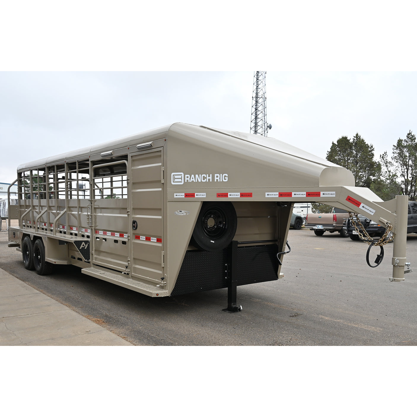 2027 Chute Help Ranch Rig 24' Stock Combo Trailer