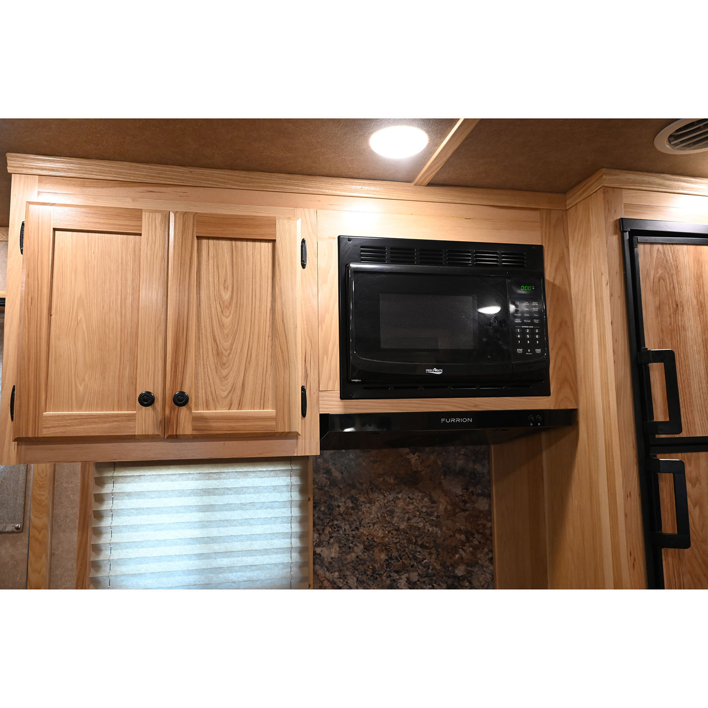 2023 Lakota Charger 5 Horse Trailer with 13' Slide Out Model C8513SR