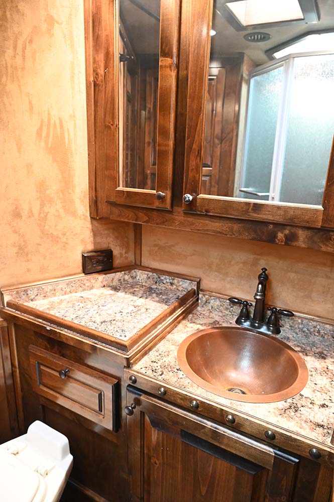 2015 4 Star 15' LQ, 17' Garage Toyhauler, Outlaw Conversion Trailer