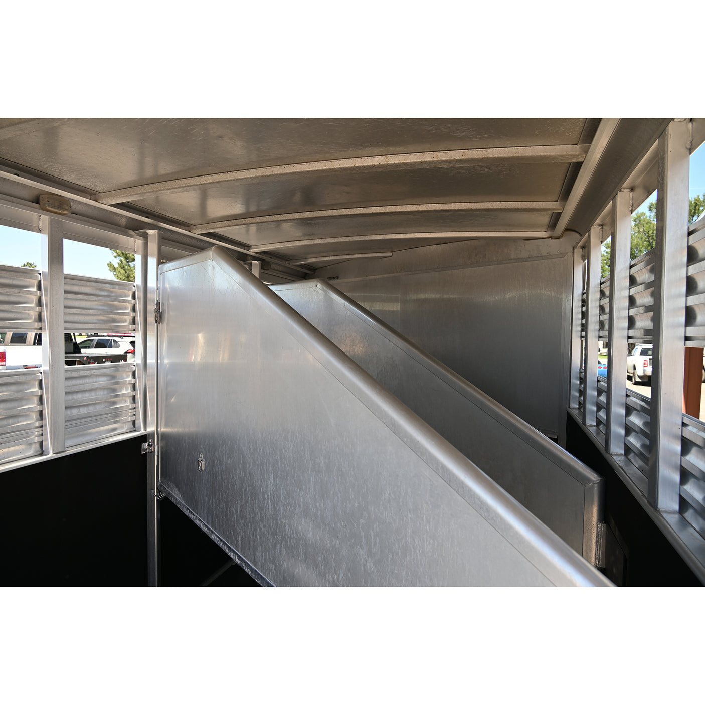 2003 Exiss 3 Horse Stock Combo Trailer