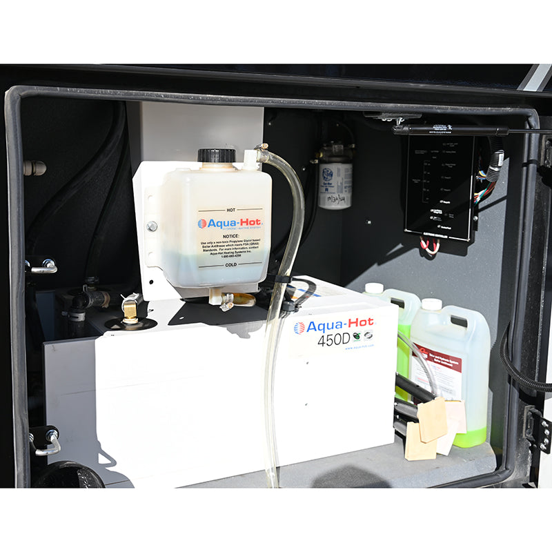 2019 Renegade XL 45' Coach Model X45QB on Freightliner Cascadia Chassis