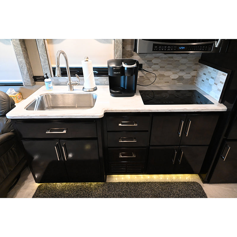 2019 Renegade XL 45' Coach Model X45QB on Freightliner Cascadia Chassis