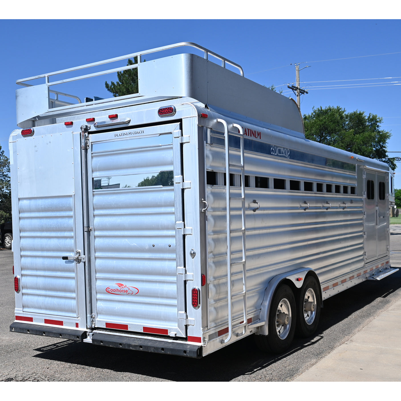 2022 Platinum Coach 6 Horse Trailer Stock Combo with Trainer's Tack