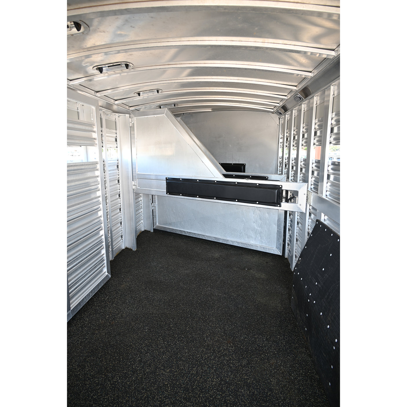 2022 Platinum Coach 6 Horse Trailer Stock Combo with Trainer's Tack