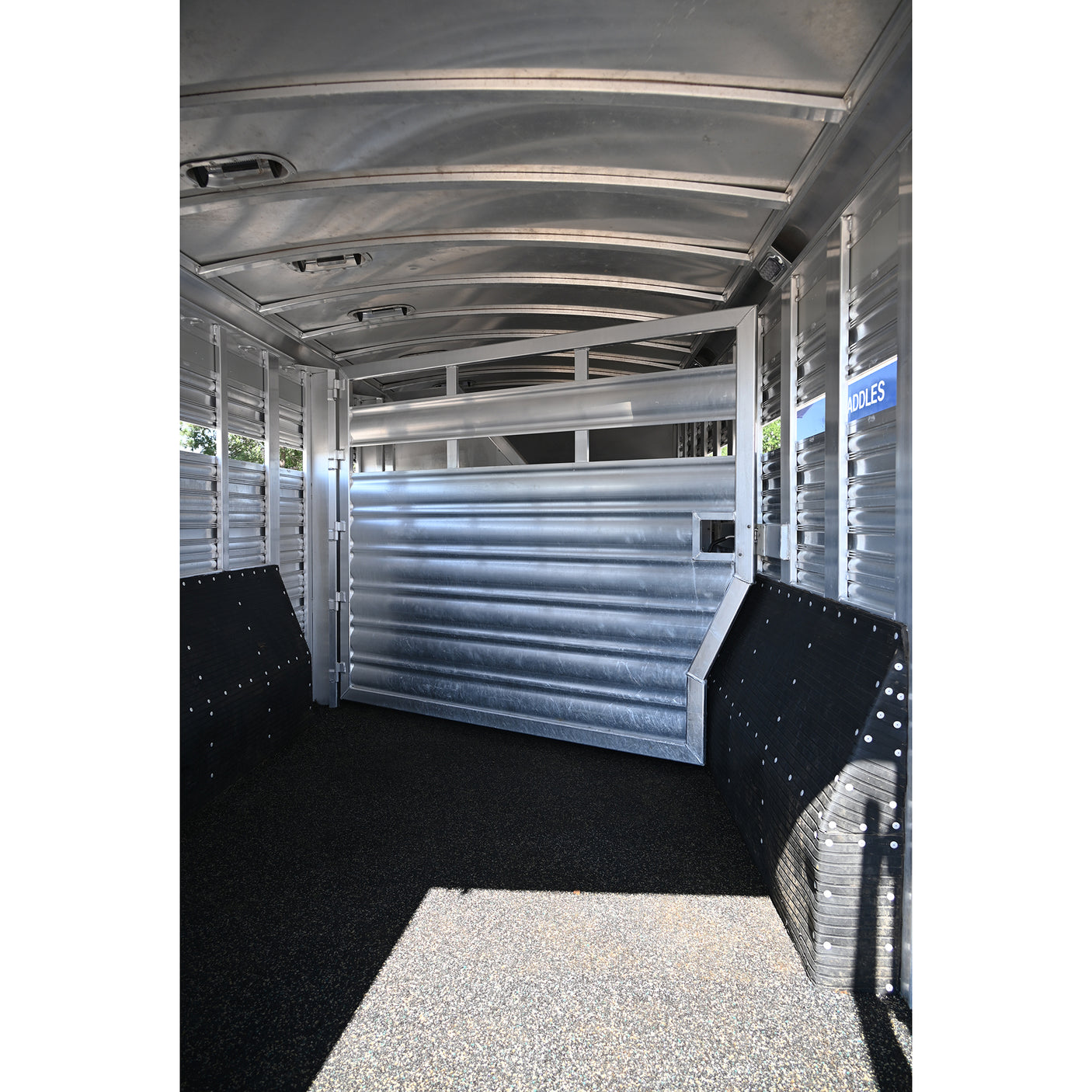 2022 Platinum Coach 6 Horse Trailer Stock Combo with Trainer's Tack