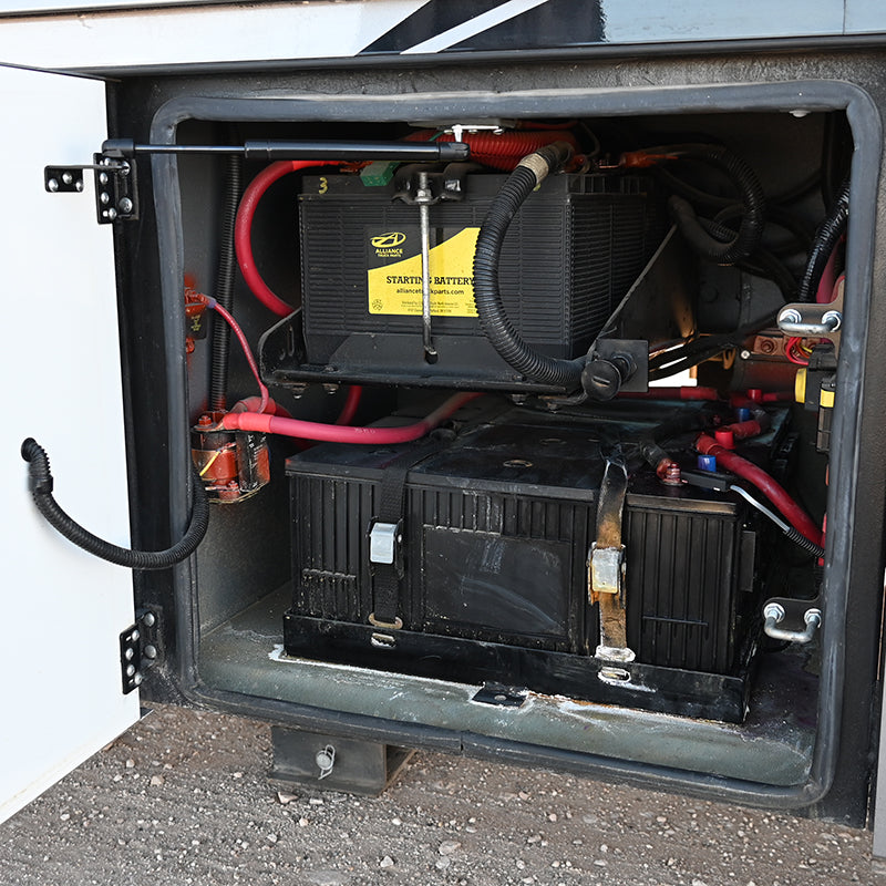 2019 Renegade XL 45' Coach Model X45QB on Freightliner Cascadia Chassis