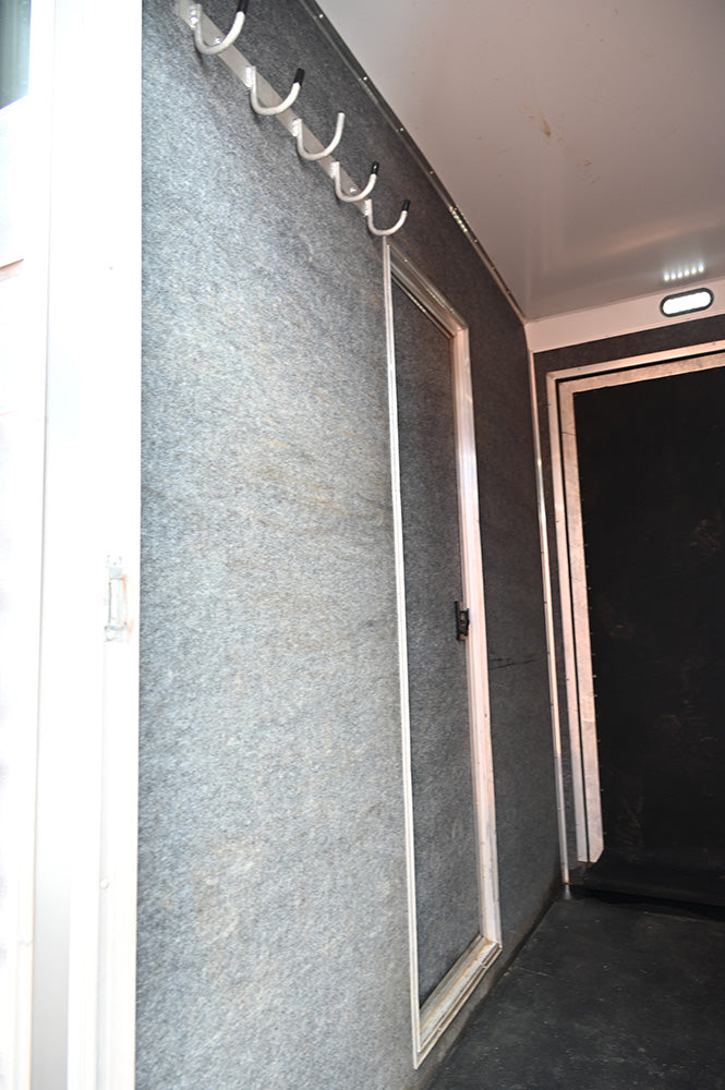 2021 Lakota Charger Stock Combo 11' LQ, 16' Stock Compartment