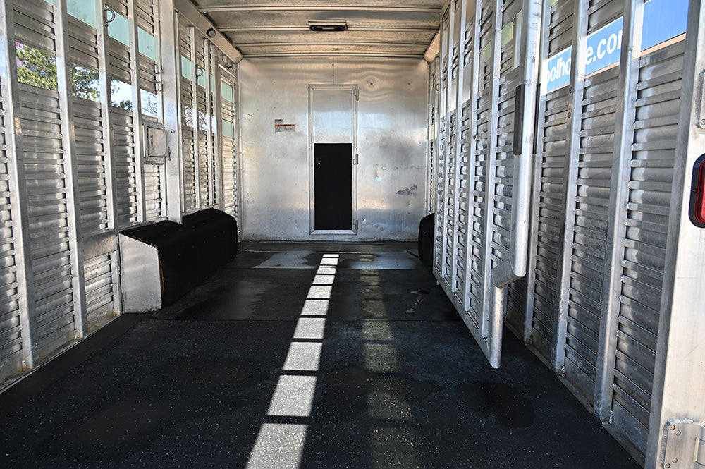 2021 Lakota Charger Stock Combo 11' LQ, 16' Stock Compartment