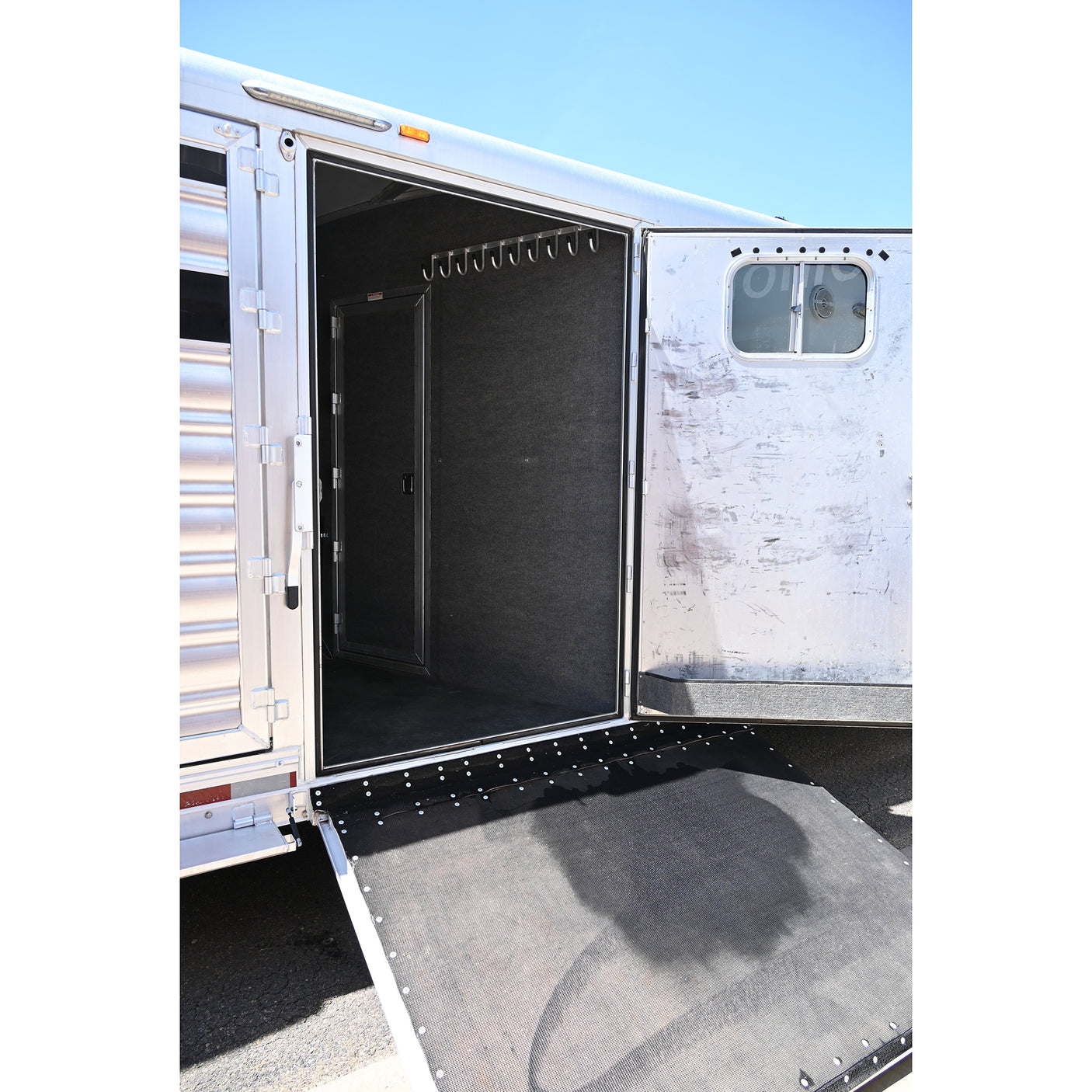 2019 Platinum Stock Combo Trailer 11' Outback Living Quarter