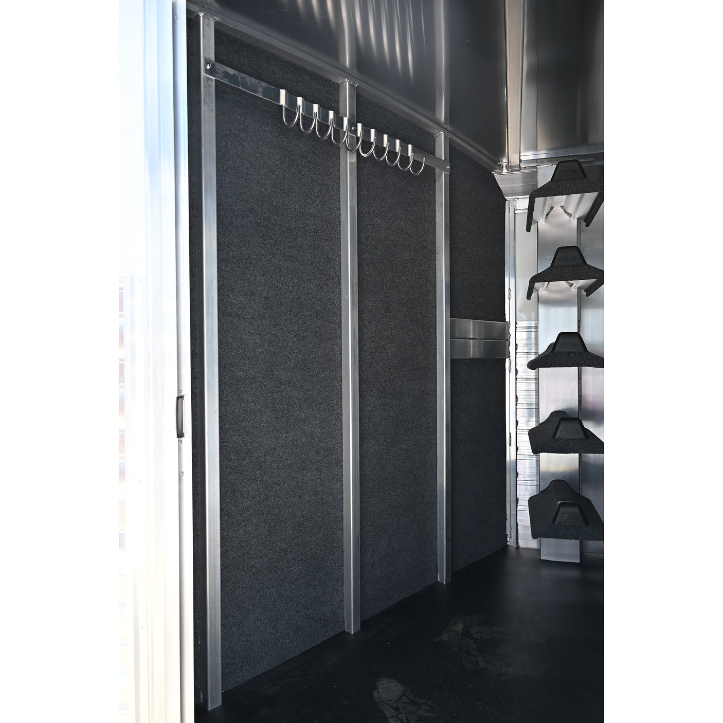 2027 4 Star 5 Horse Stock Combo 7'6" Wide x 23' Long Horse Trailer