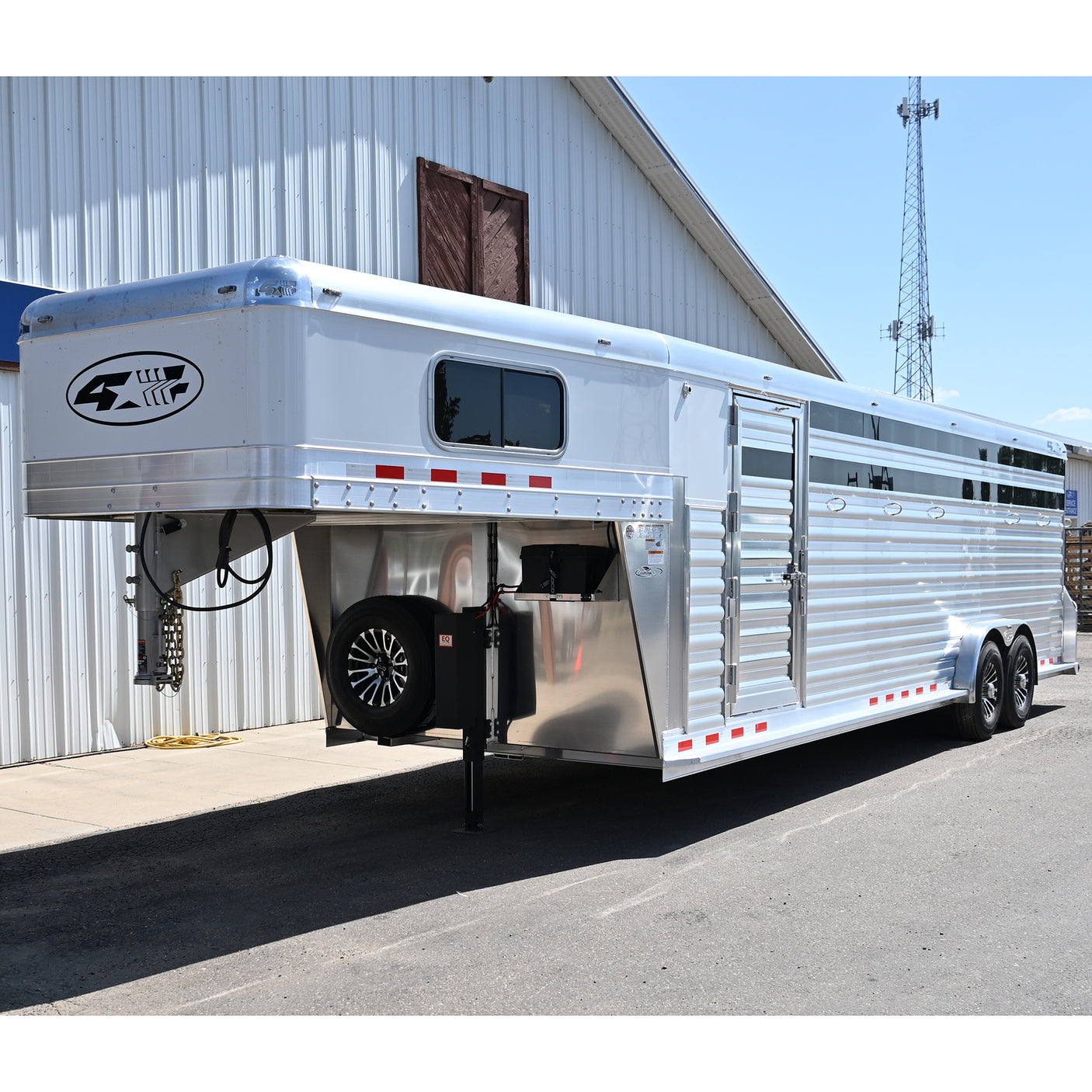 2027 4 Star 5 Horse Stock Combo Horse Trailer