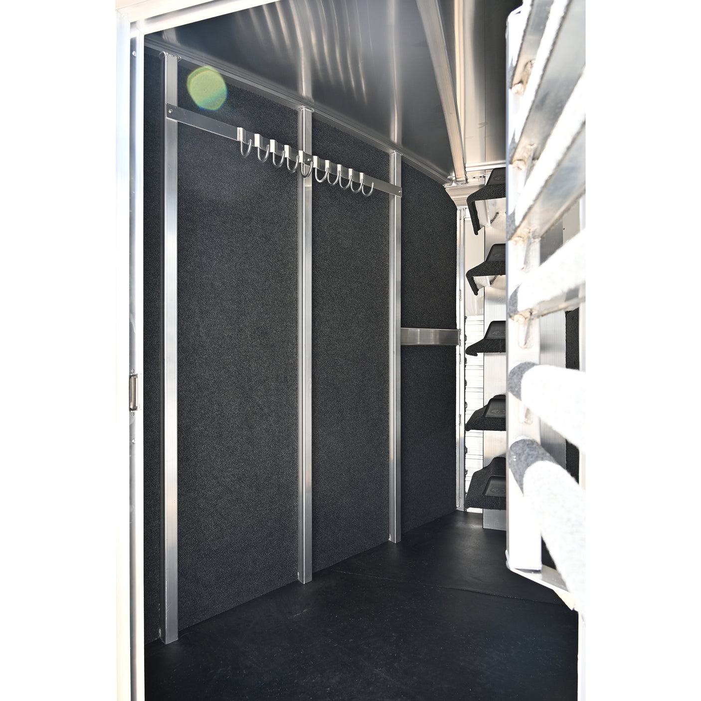 2027 4 Star 5 Horse Stock Combo Horse Trailer
