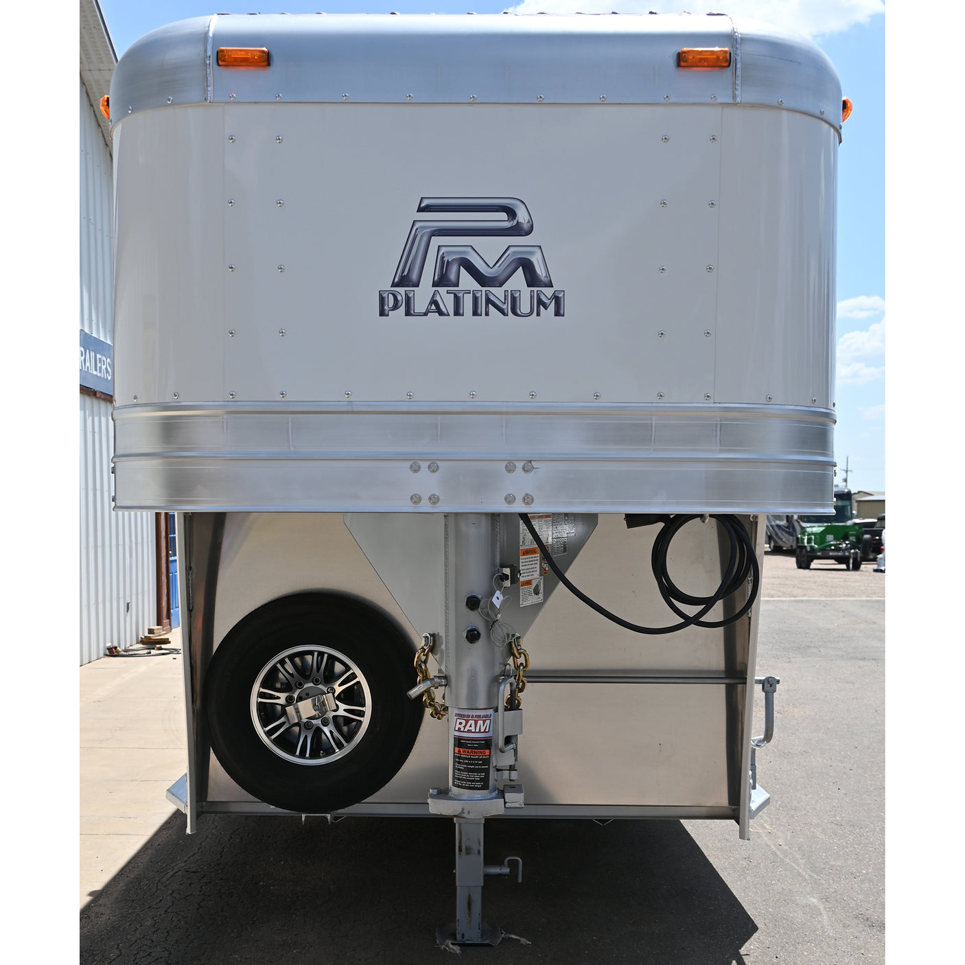 2027 Platinum Coach 19' C Sport Horse Trailer