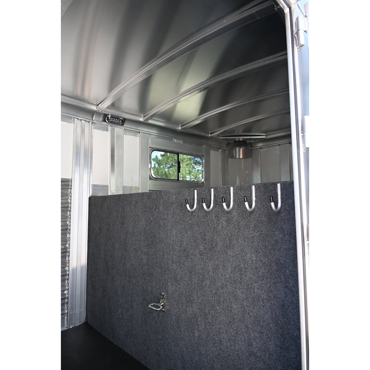 2027 Platinum Coach 19' C Sport Horse Trailer