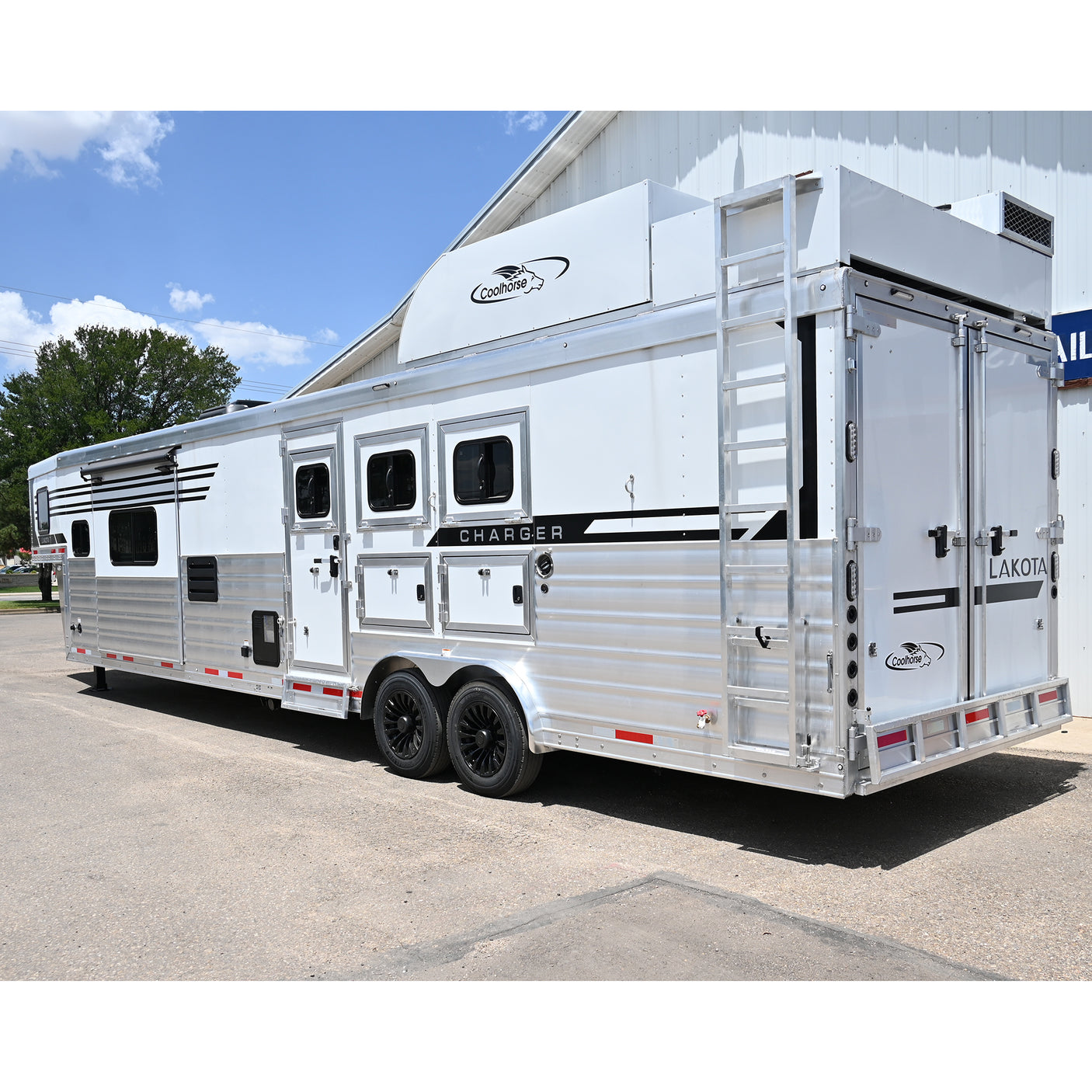 2027 Lakota Charger 3 Horse Trailer with 16' LQ, Side Load, Deluxe Rear Tack