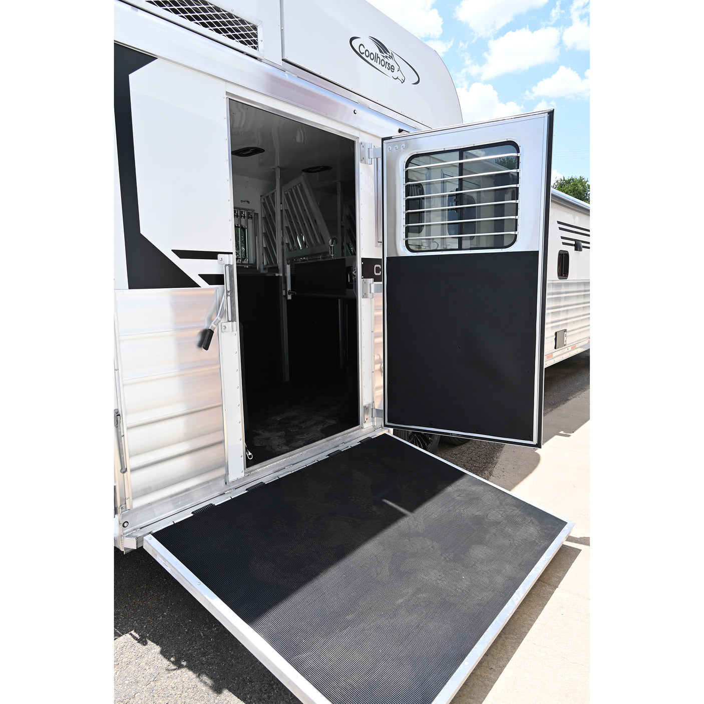 2027 Lakota Charger 3 Horse Trailer with 16' LQ, Side Load, Deluxe Rear Tack