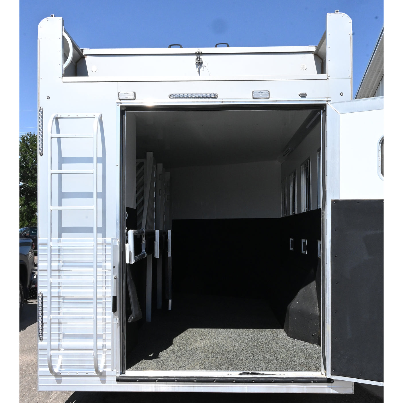 2024 Bloomer 4 Horse Gooseneck Trailer with Trainer's Tack & Integrated Hay Pod