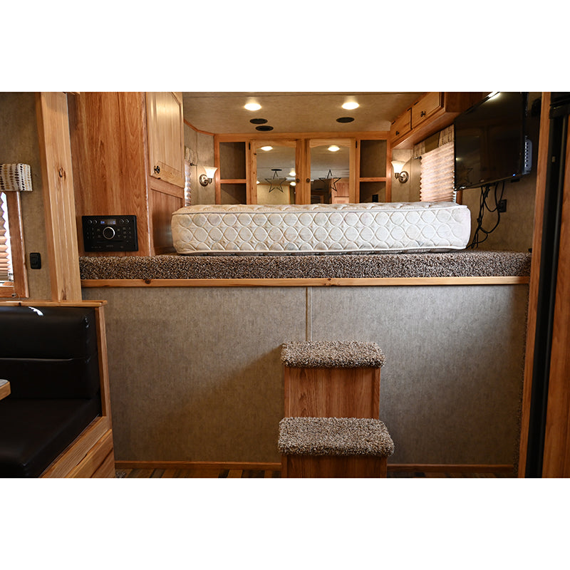 2017 Hoosier 3 Horse 12' Living Quarter