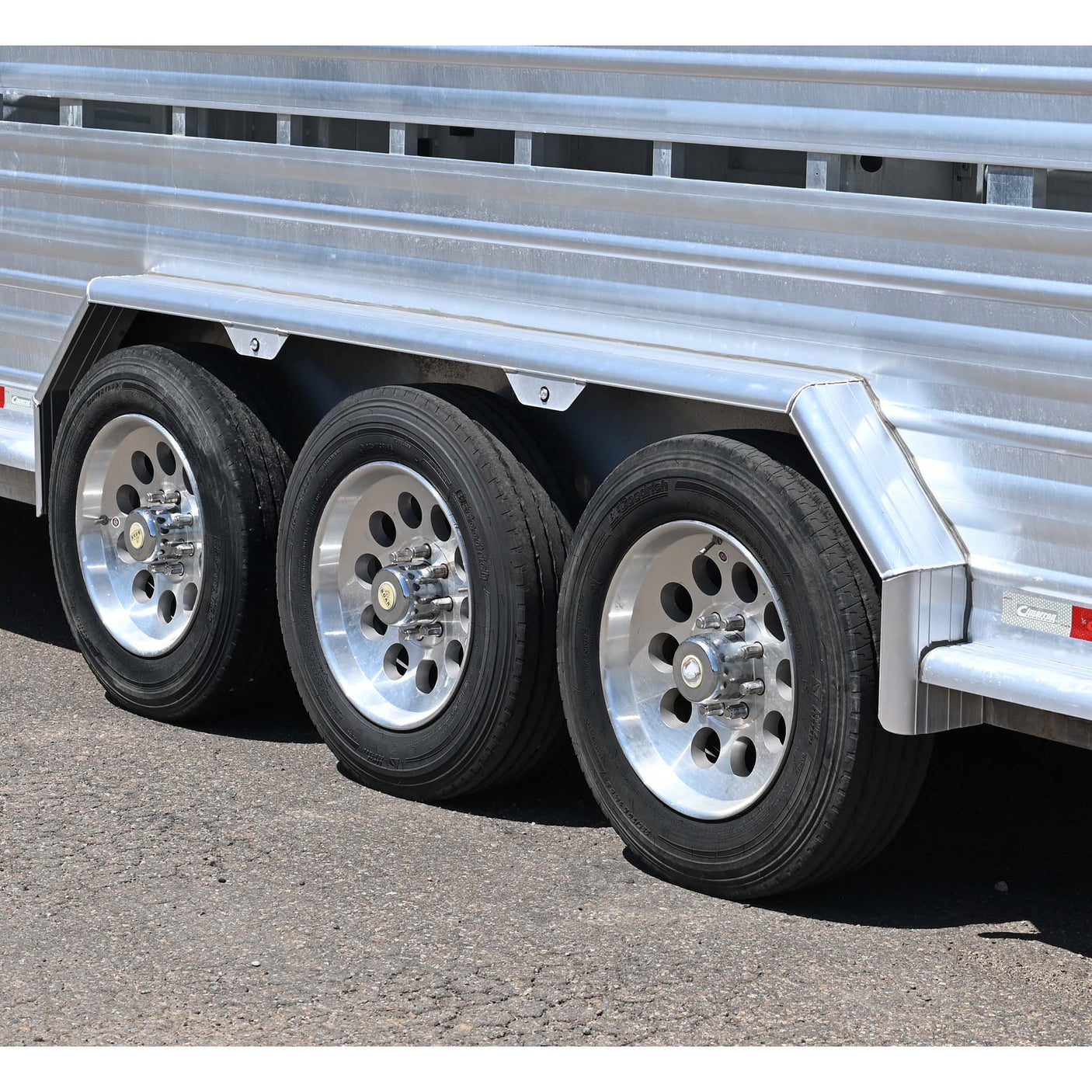 2019 Cimarron 32' Stock Combo Trailer, Double Tack Room, Triple Axle