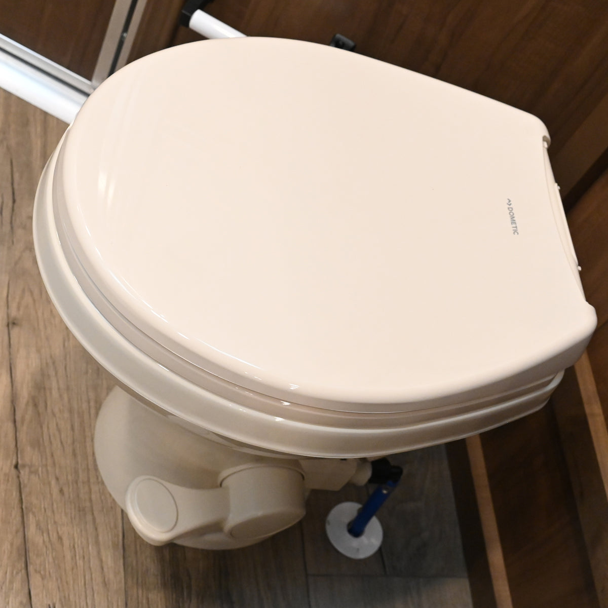2027 Lakota Legacy 3 Horse Trailer with 13' LQ, Slide Out, Pre Wired for Onan