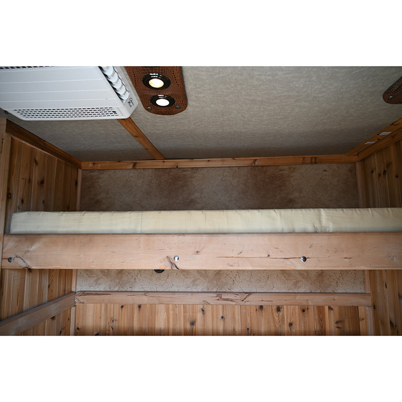 2001 Cimarron 4 Horse 6' Living Quarter Horse Trailer- Reverse Auction Listing