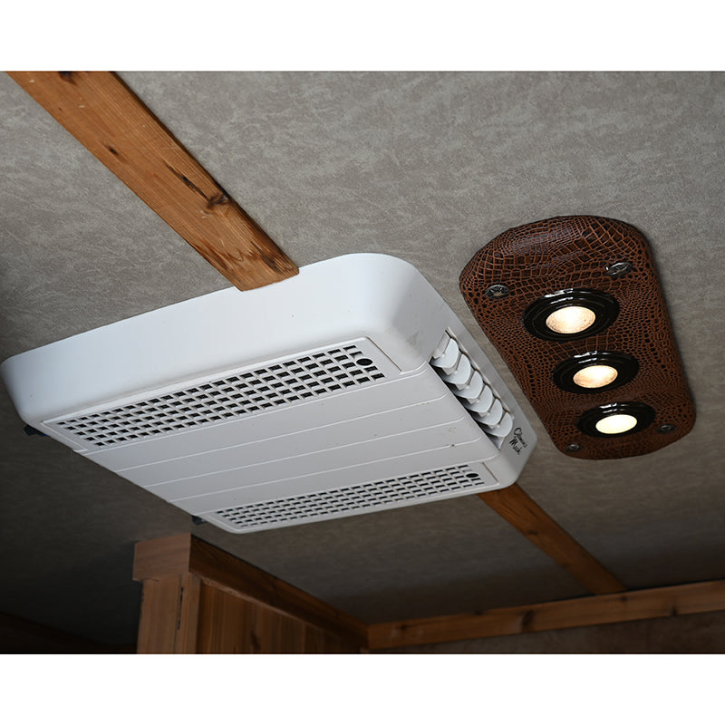 2001 Cimarron 4 Horse 6' Living Quarter Horse Trailer- Reverse Auction Listing