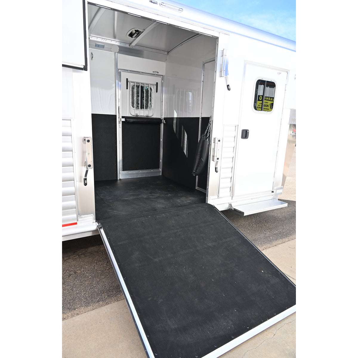 2027 4 Star 2 + 1 Straight Load Quiet Ride 23' x 6'10" Wide Horse Trailer