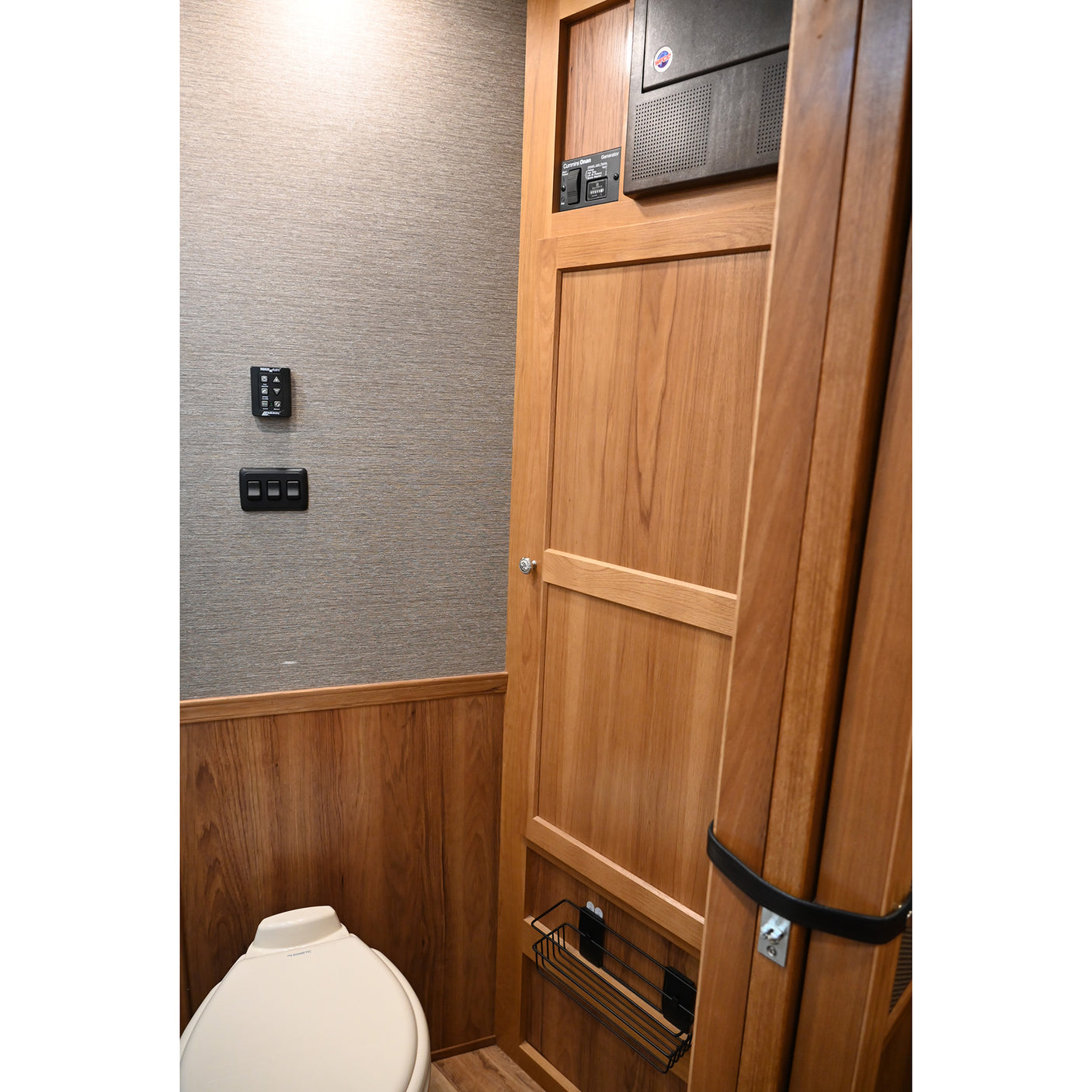 2022 SMC Stock Combo 15' Living Quarter Trailer with Diesel Onan Generator