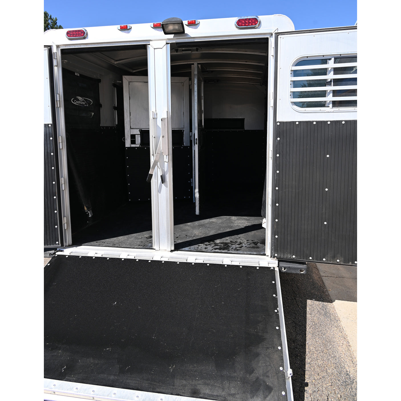 2008 Platinum Low Pro Bumper Pull 2+1 Show Trailer