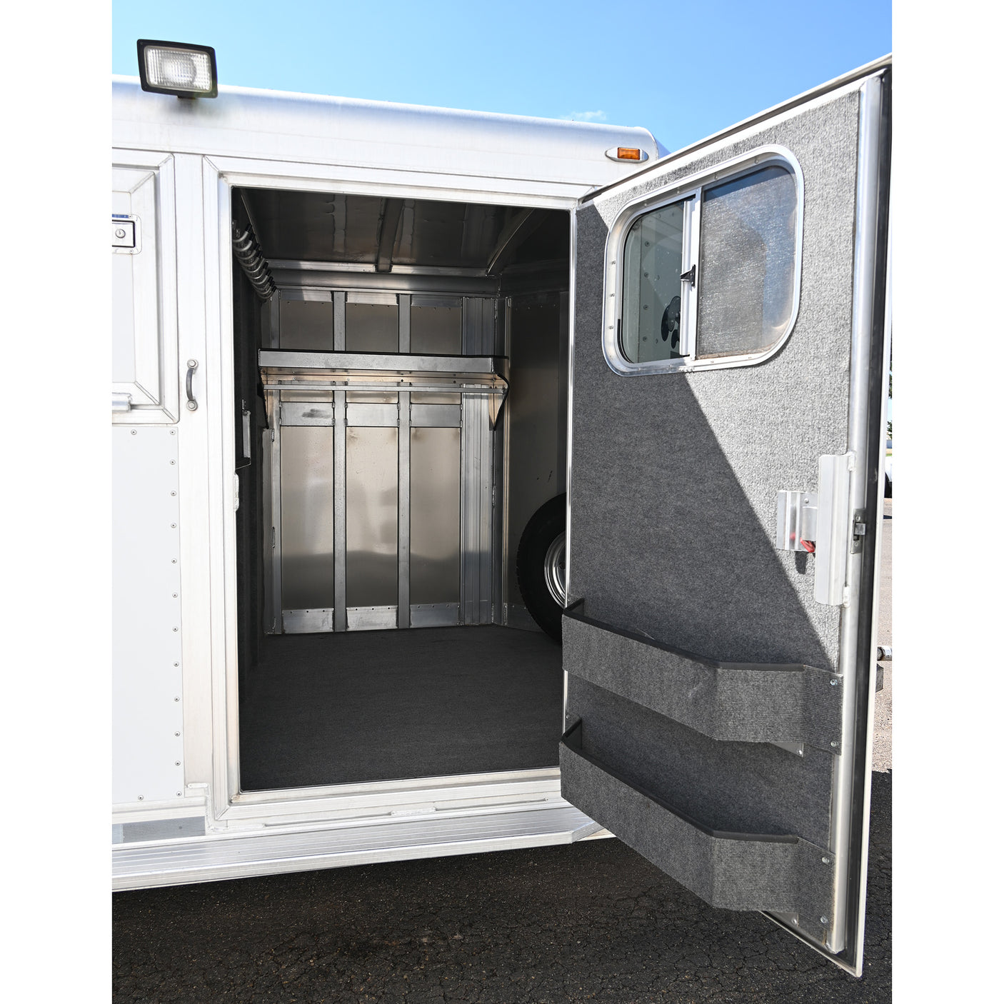 2008 Platinum Low Pro Bumper Pull 2+1 Show Trailer