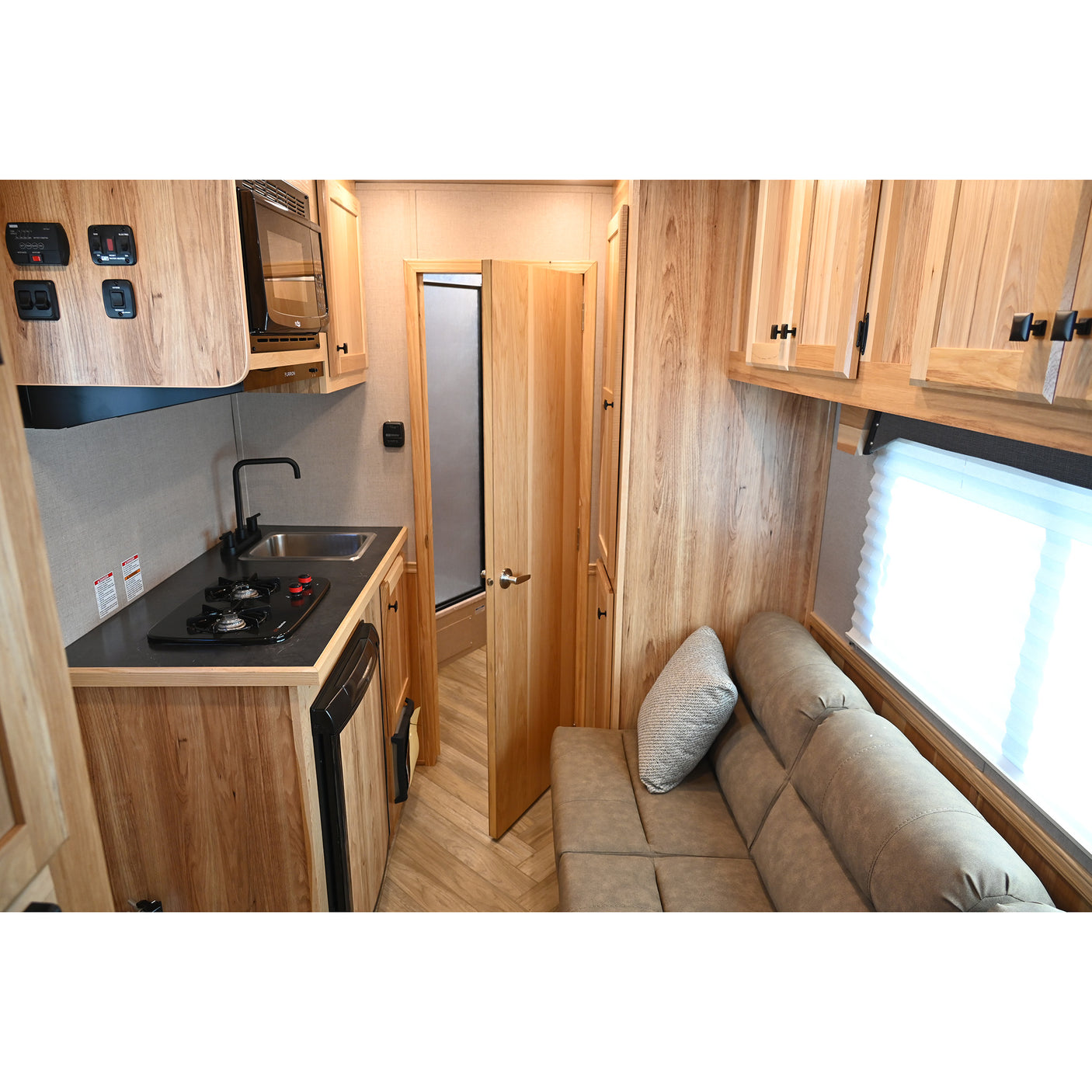 2026 Lakota Colt 3 Horse Trailer with 9' Living Quarter