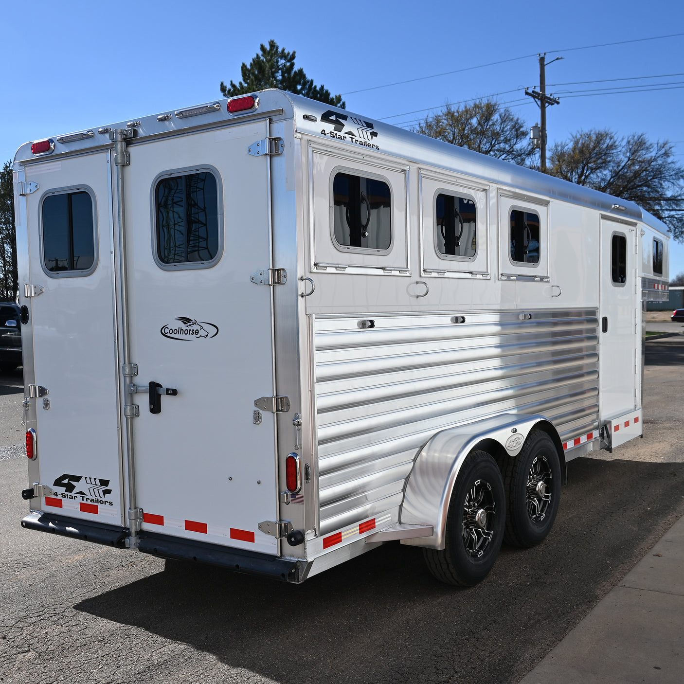 SALE PENDING! 2026 4 Star 3 Horse Trailer 6'10" Wide x 18' Long