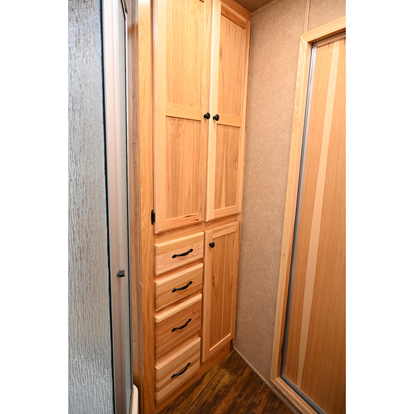 2022 Lakota Charger 3 Horse Trailer with 11' Living Quarter