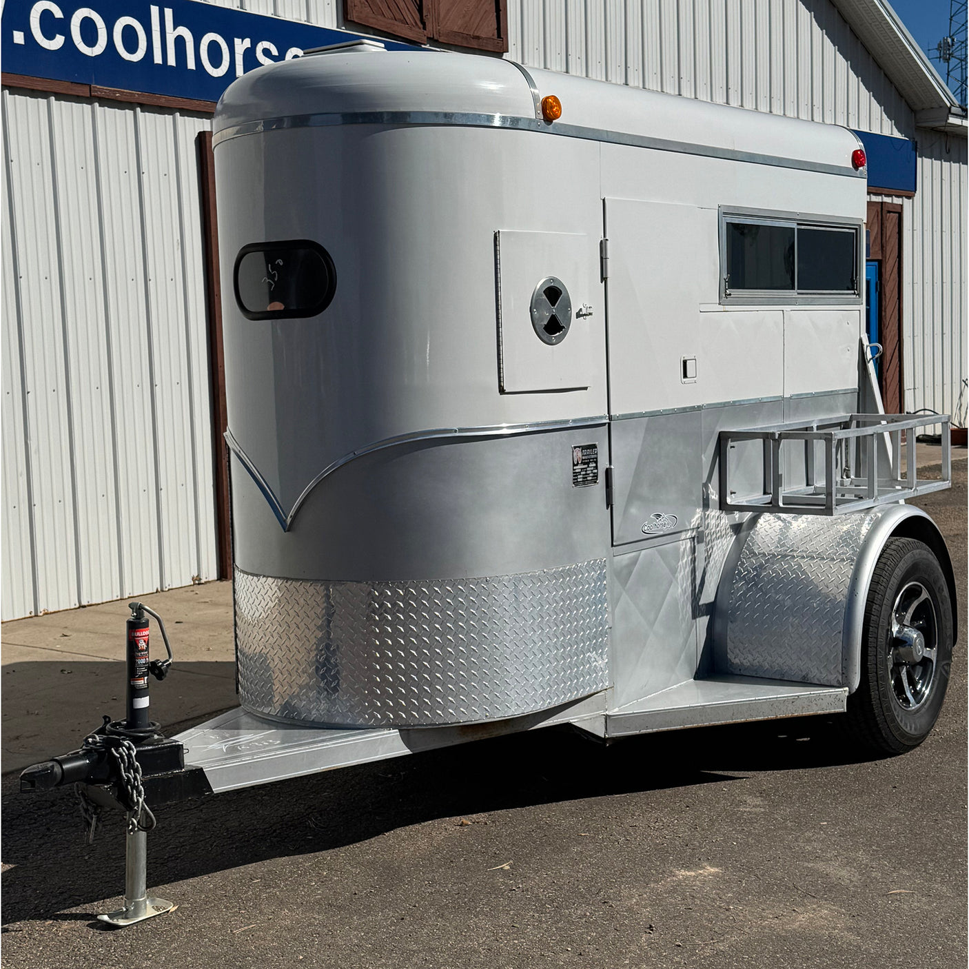 2003 WW 1 Horse Bumper Pull Horse Trailer