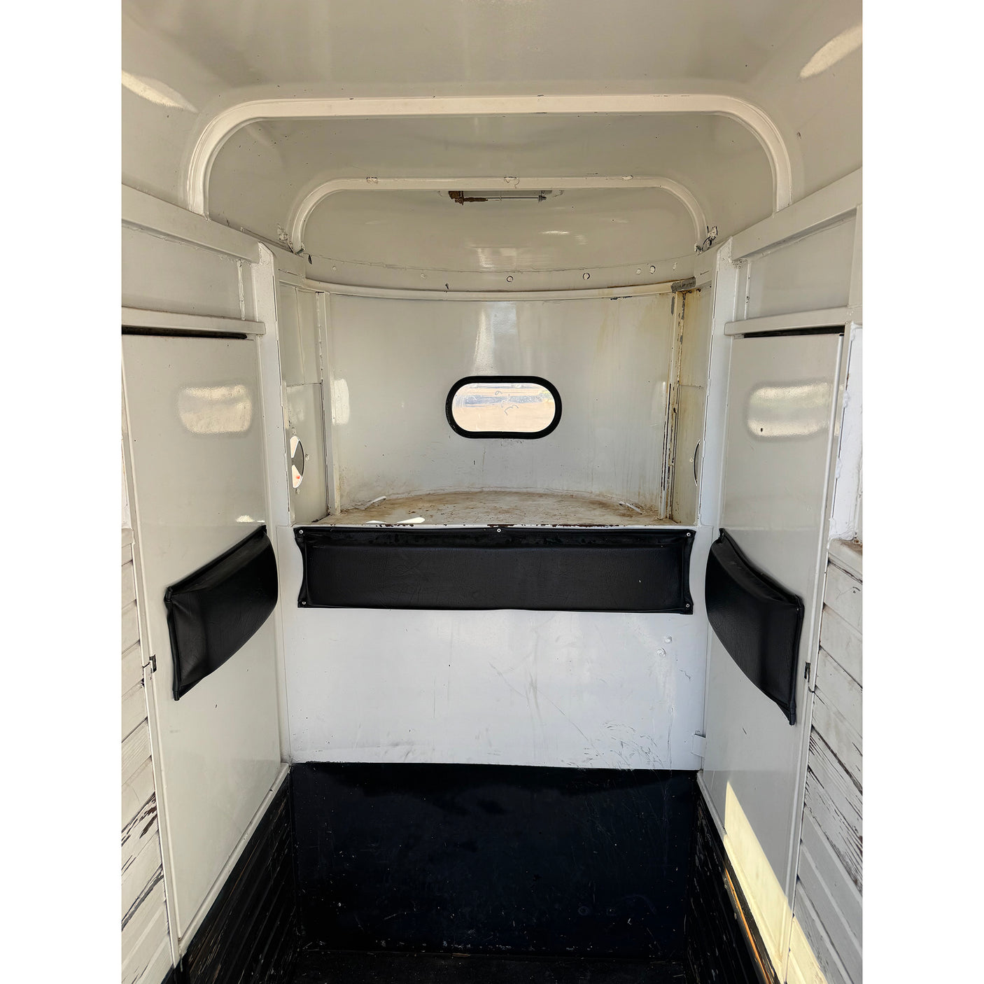 2003 WW 1 Horse Bumper Pull Horse Trailer