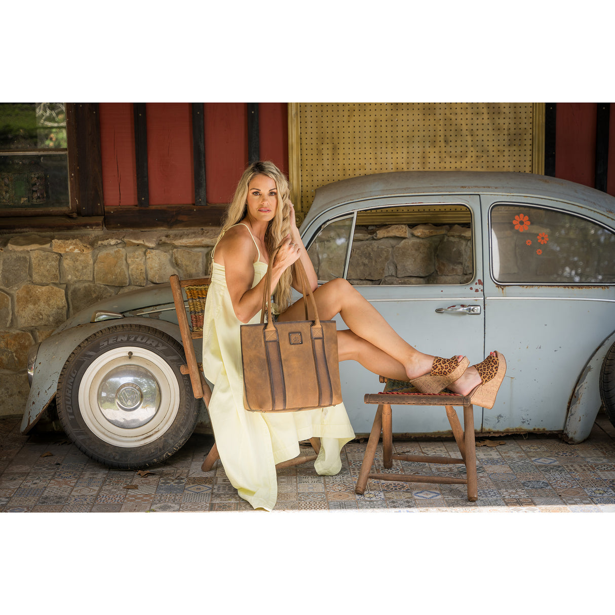 STS Ranchwear Baroness Basic Bliss Tote