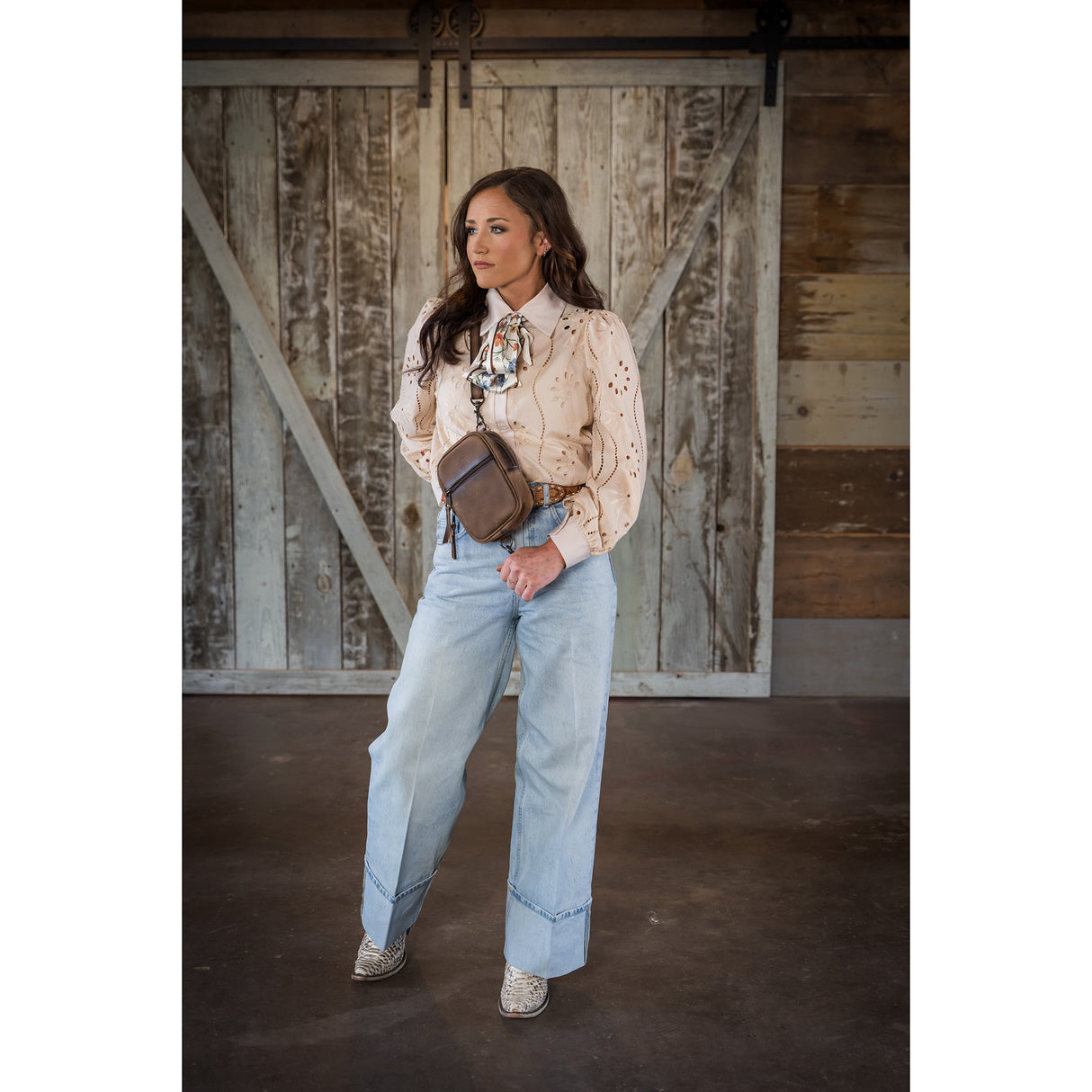 STS Ranchwear Baroness Auzlyn Sling Bag