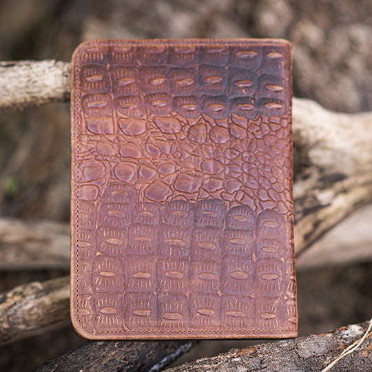 STS Ranchwear Catalina Croc Magnetic Wallet